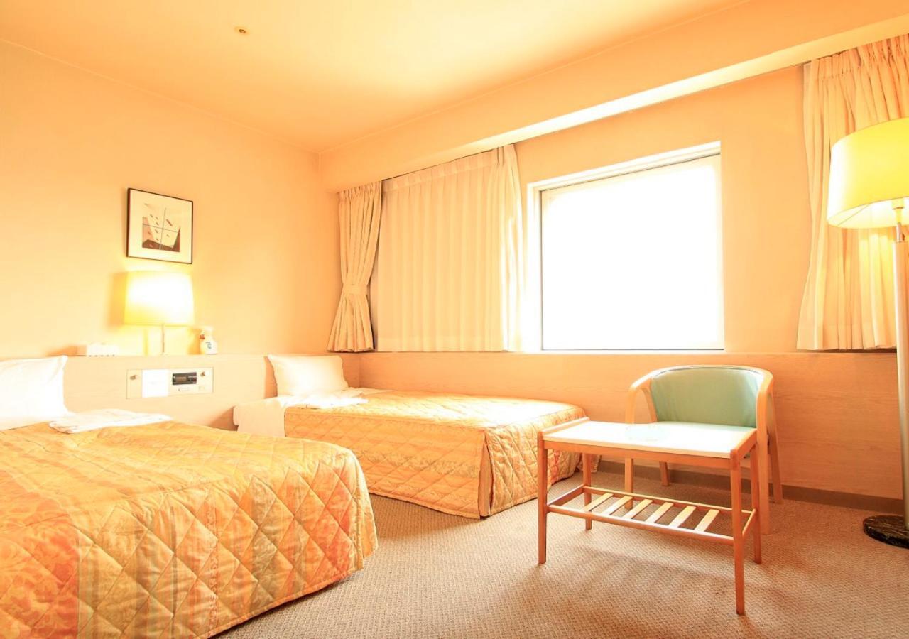 Shinsayama Daiichi Hotel Esterno foto